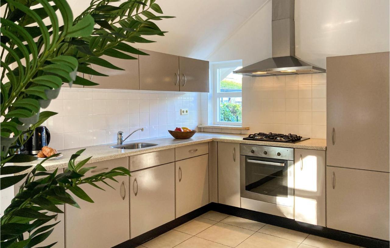 Nice Home In Putten With Kitchen Eksteriør billede